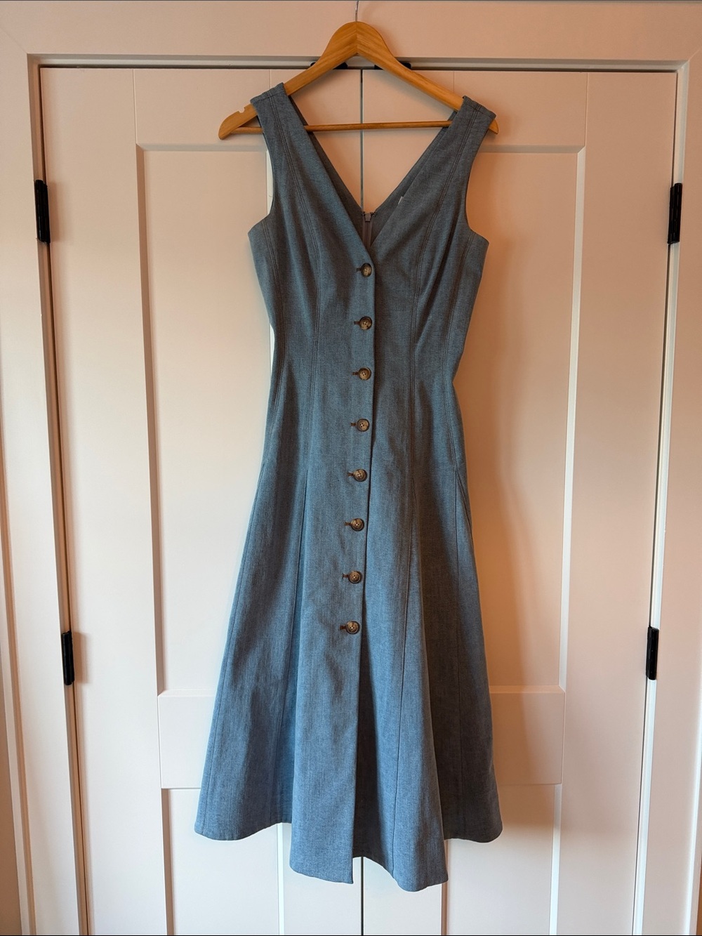 Veronica Beard Lou Denim-Style Sleeveless Button-Front Midi Dress in Steel Blue